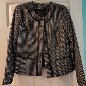 Covington tweed with silver threads, round collar, black trim and buttons, sizeM